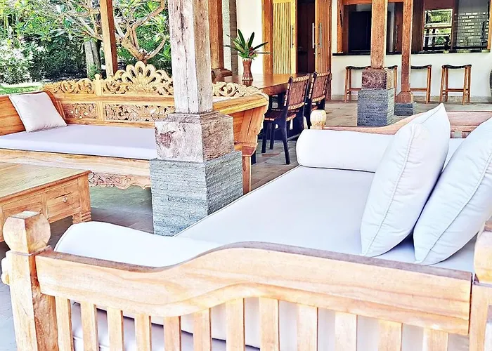 Séjour chez l'habitant Le Petit Leon "authentic Traditional Wooden House" Pabean Buleleng