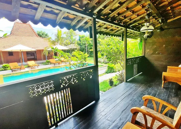 Séjour chez l'habitant Le Petit Leon "authentic Traditional Wooden House" Pabean Buleleng