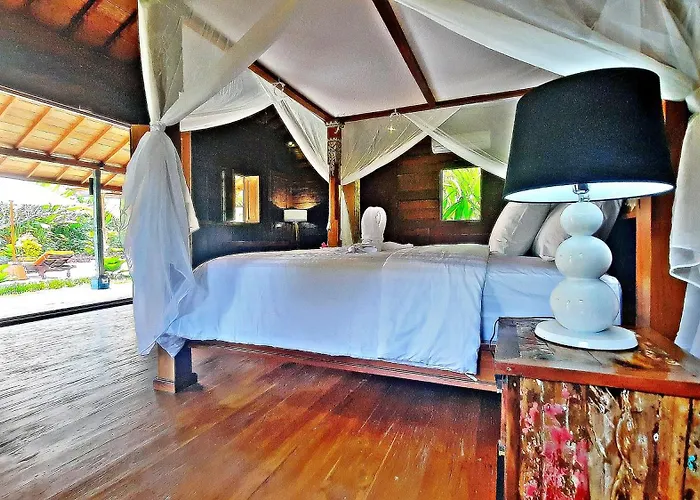 Le Petit Leon "authentic Traditional Wooden House" Séjour chez l'habitant *