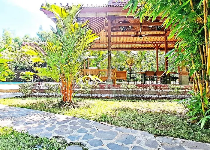 Séjour chez l'habitant Le Petit Leon "authentic Traditional Wooden House" Pabean Buleleng